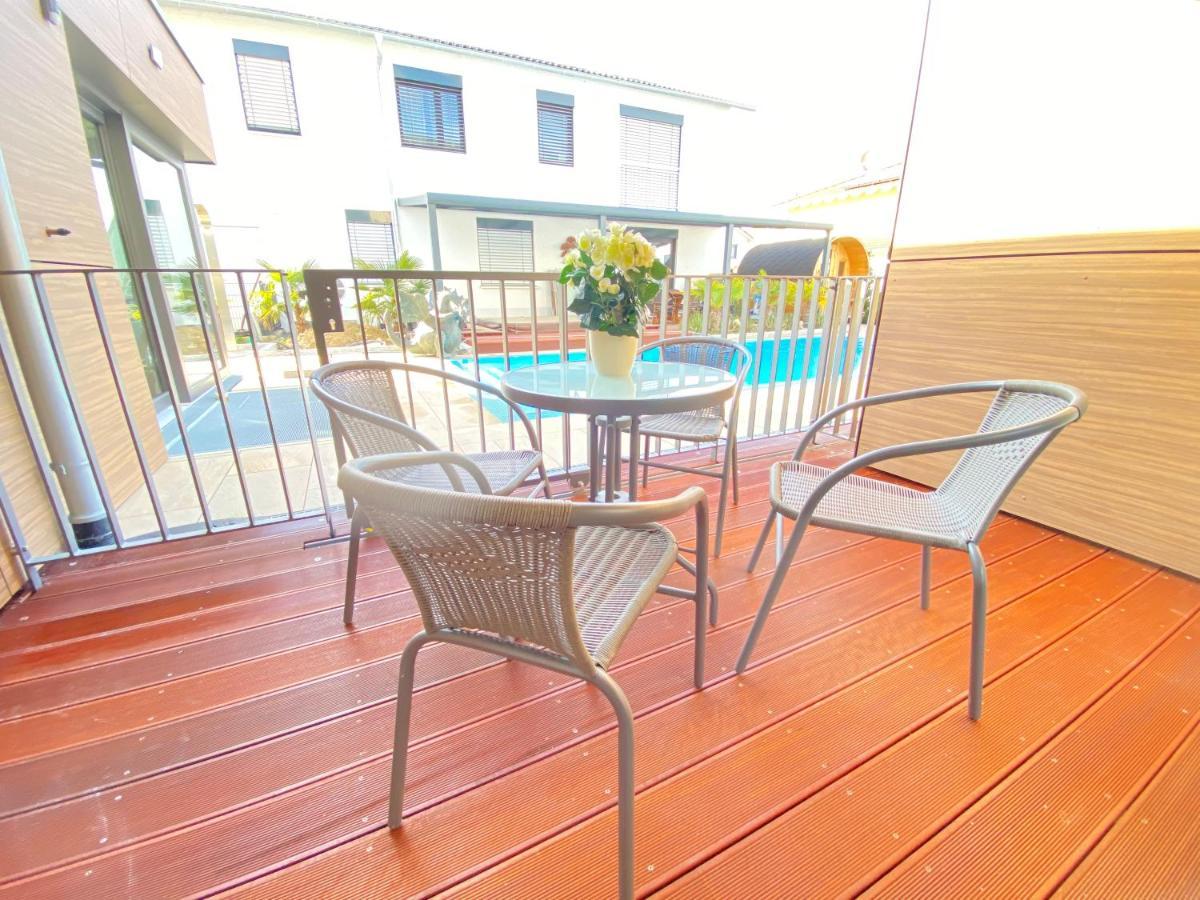 Avalon Ideal Gelegen Zwischen Europapark Und Rulantica Rust Exterior foto